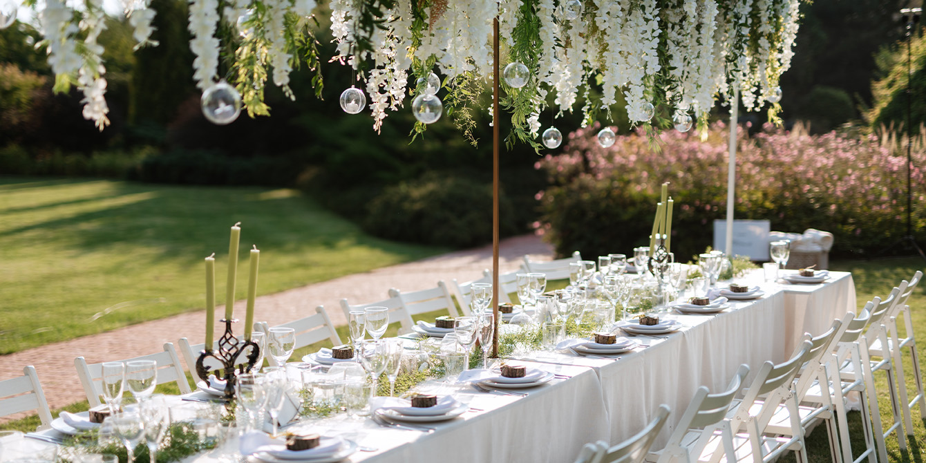 Décoration de table de mariage avec des bougies - Les décorations