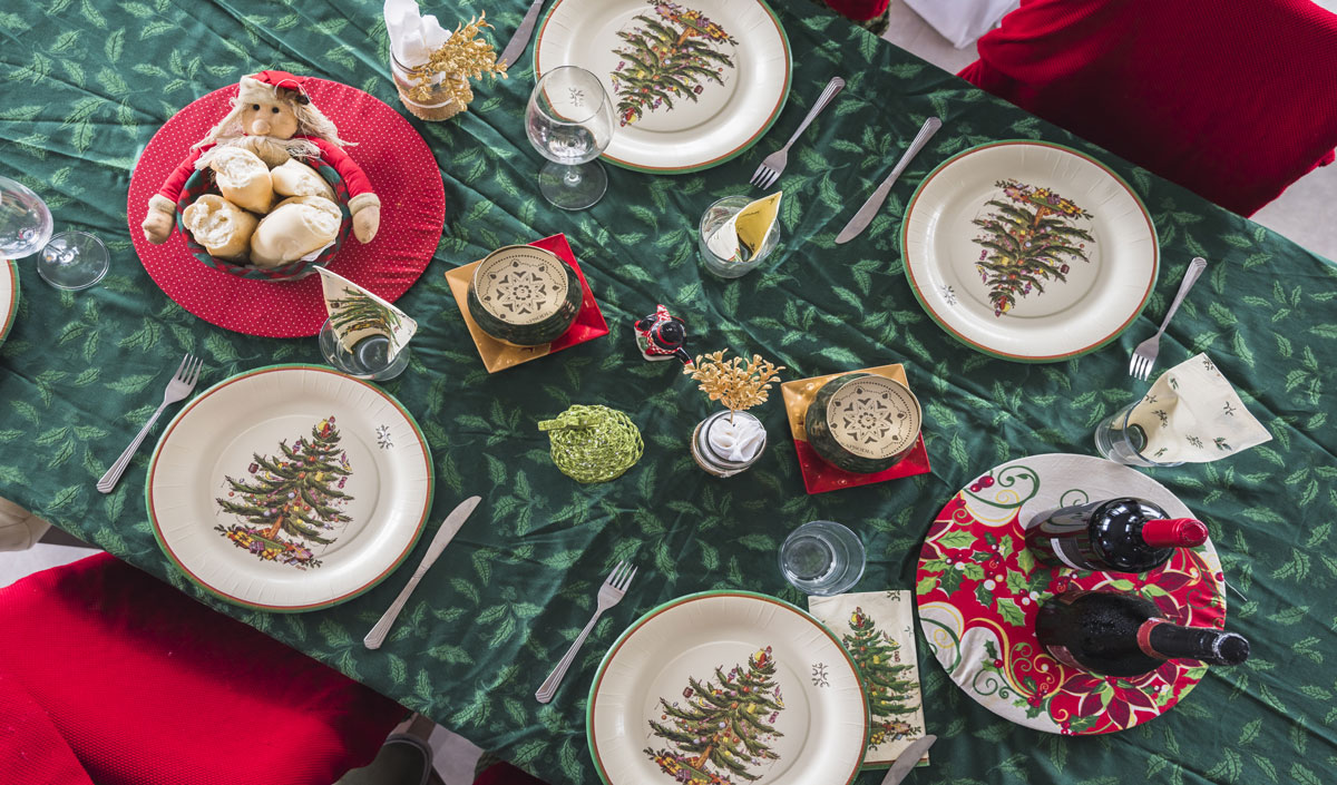 Décorer sa table de fêtes pour Noël : la sélection inspirante de Sostrene  Grene